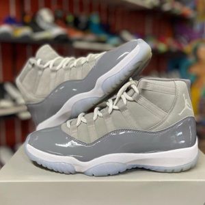 Jordan retro 11 Cool Grey